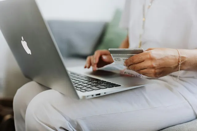 How Returns Management Can Contribute to Customer Loyalty in an Online Store